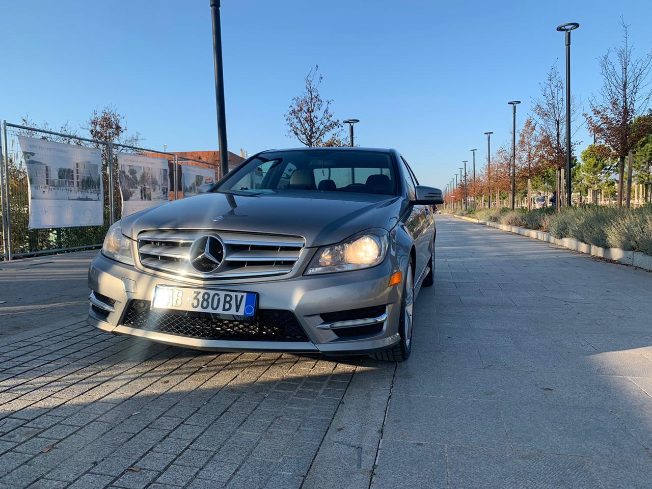 Shitet Mercedez Benz C Clas 2012