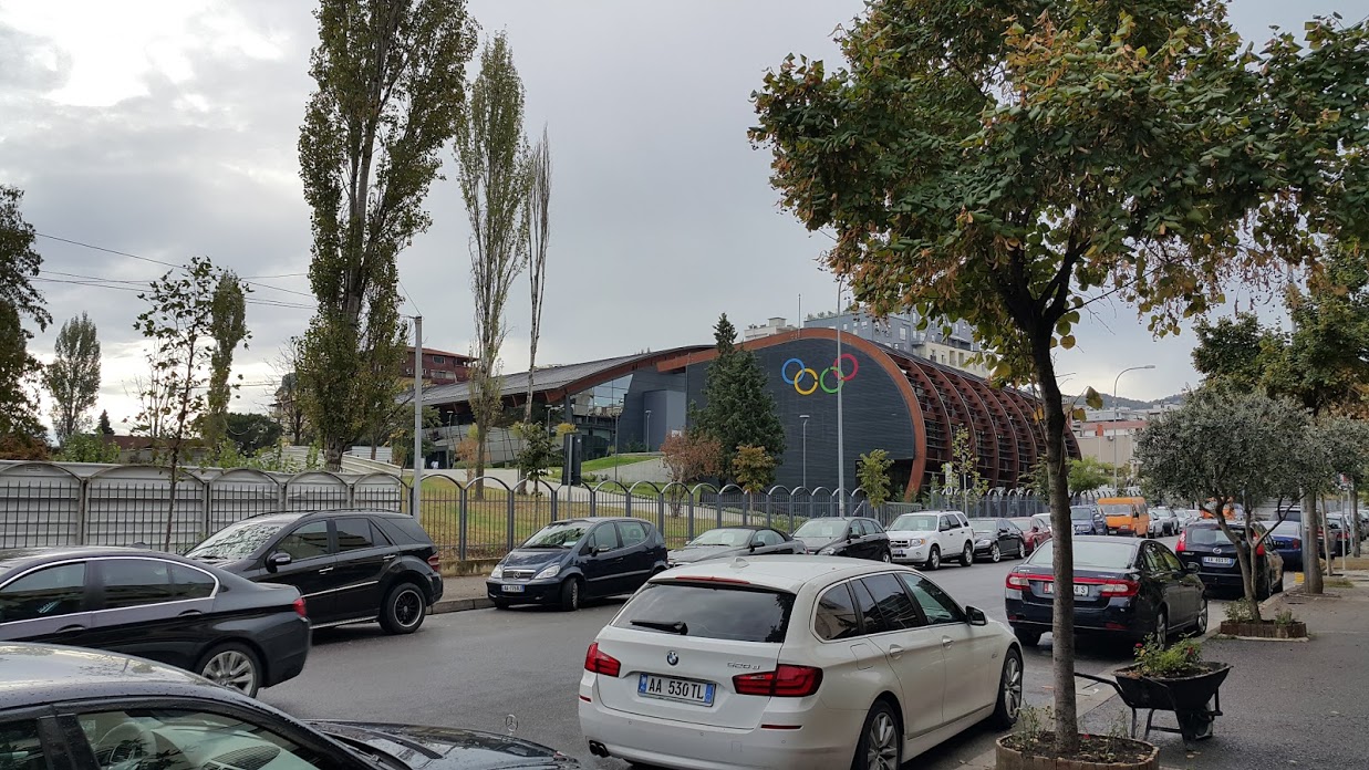 jepet me qera shtepi te kompleksi dinamo