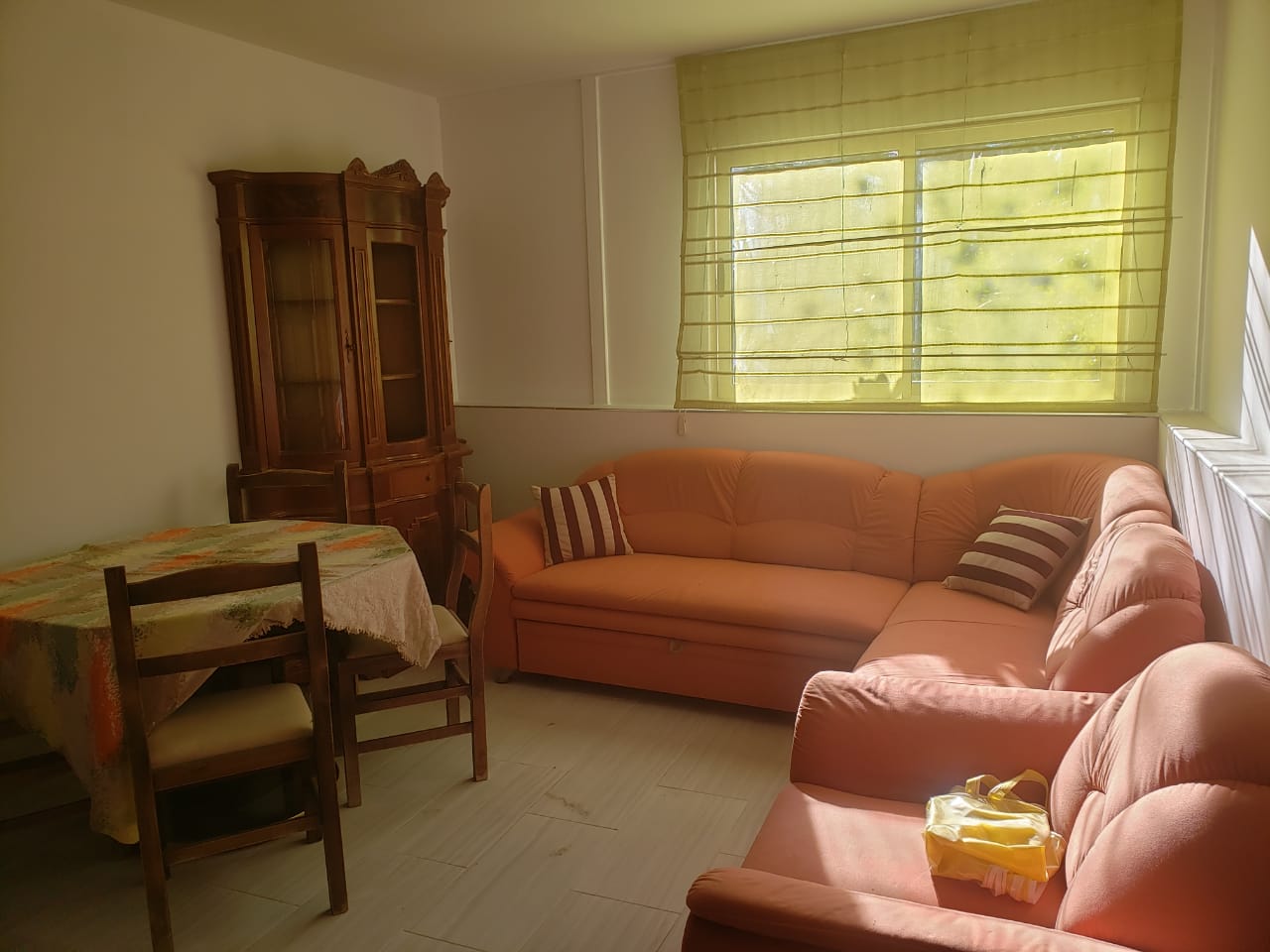 Apartament per Qira
