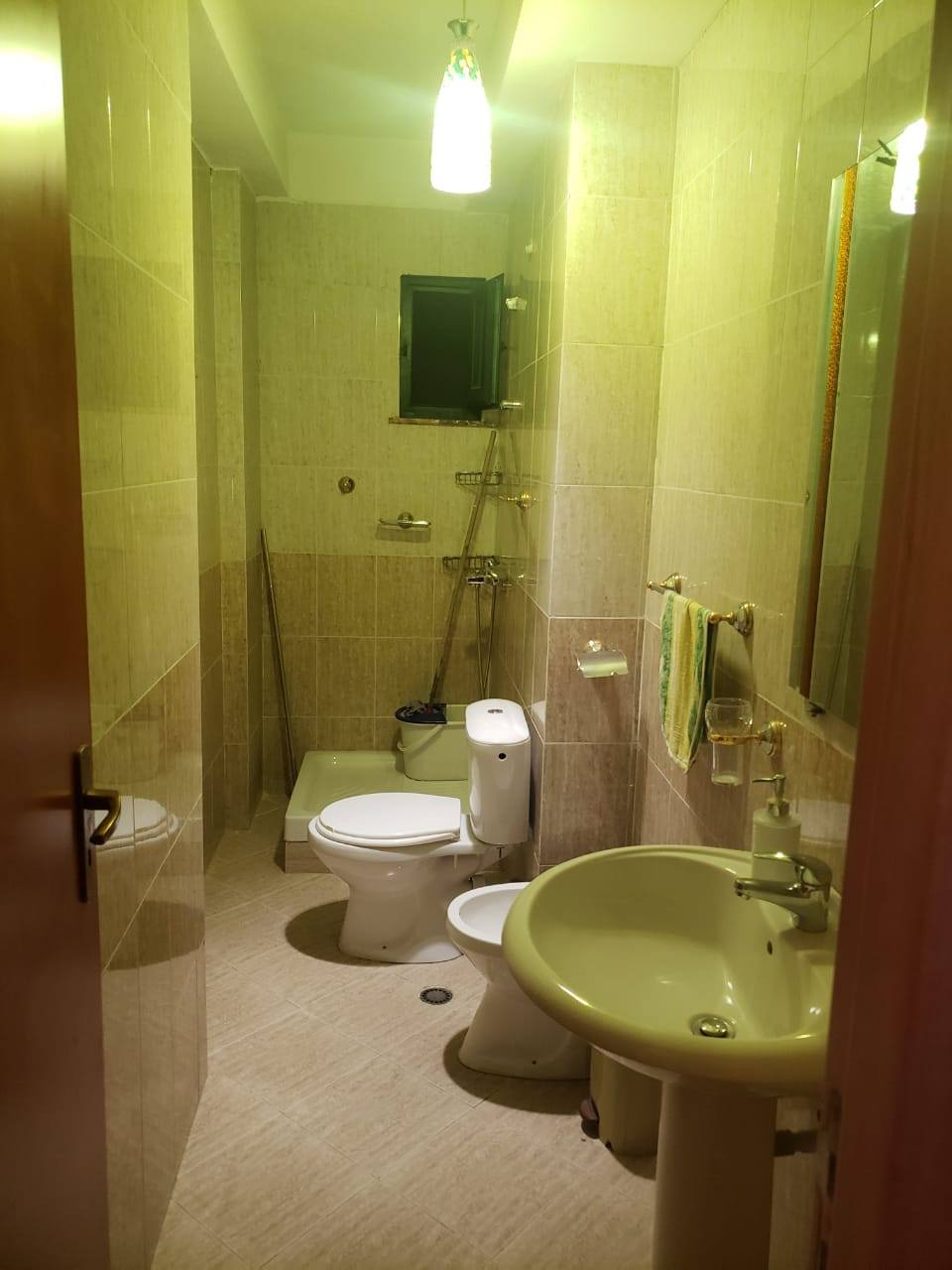 Apartament per Qira
