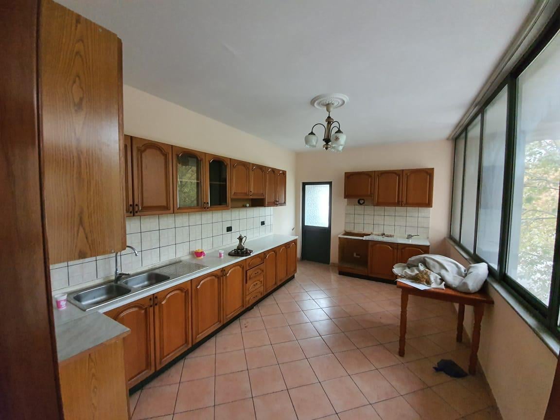 Apartament per shitje 