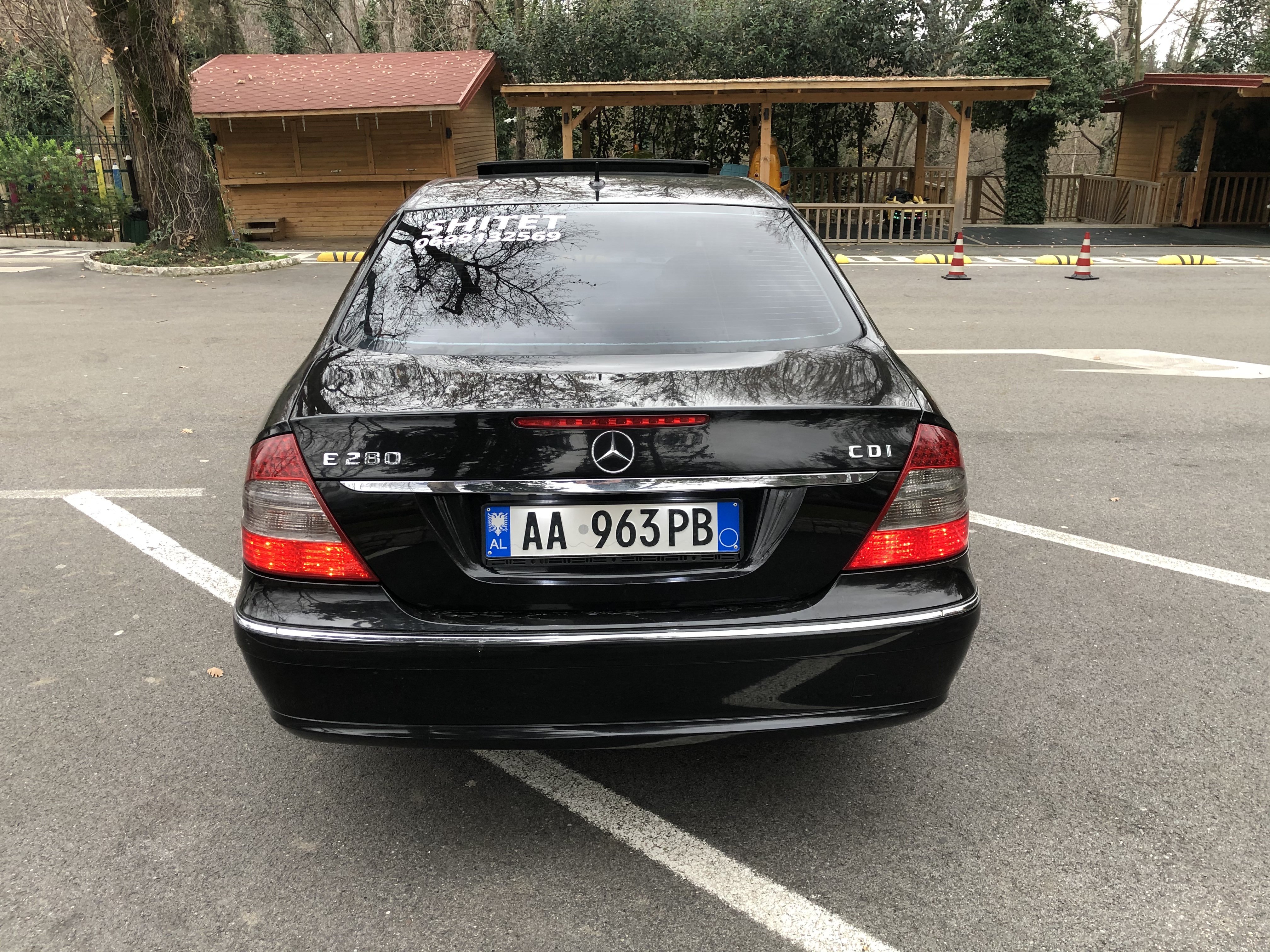 Shitet mercedes benz E class 280 EVO