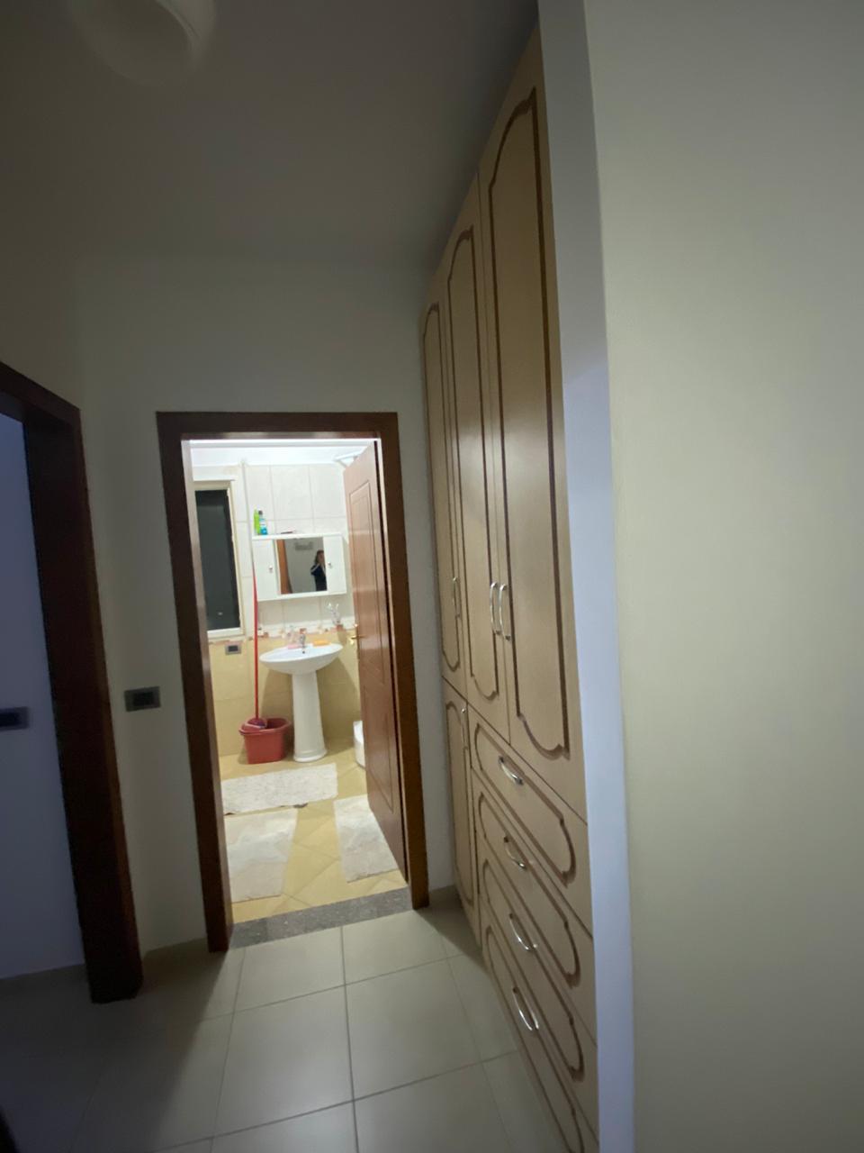 Apartament per Shitje 1+1
