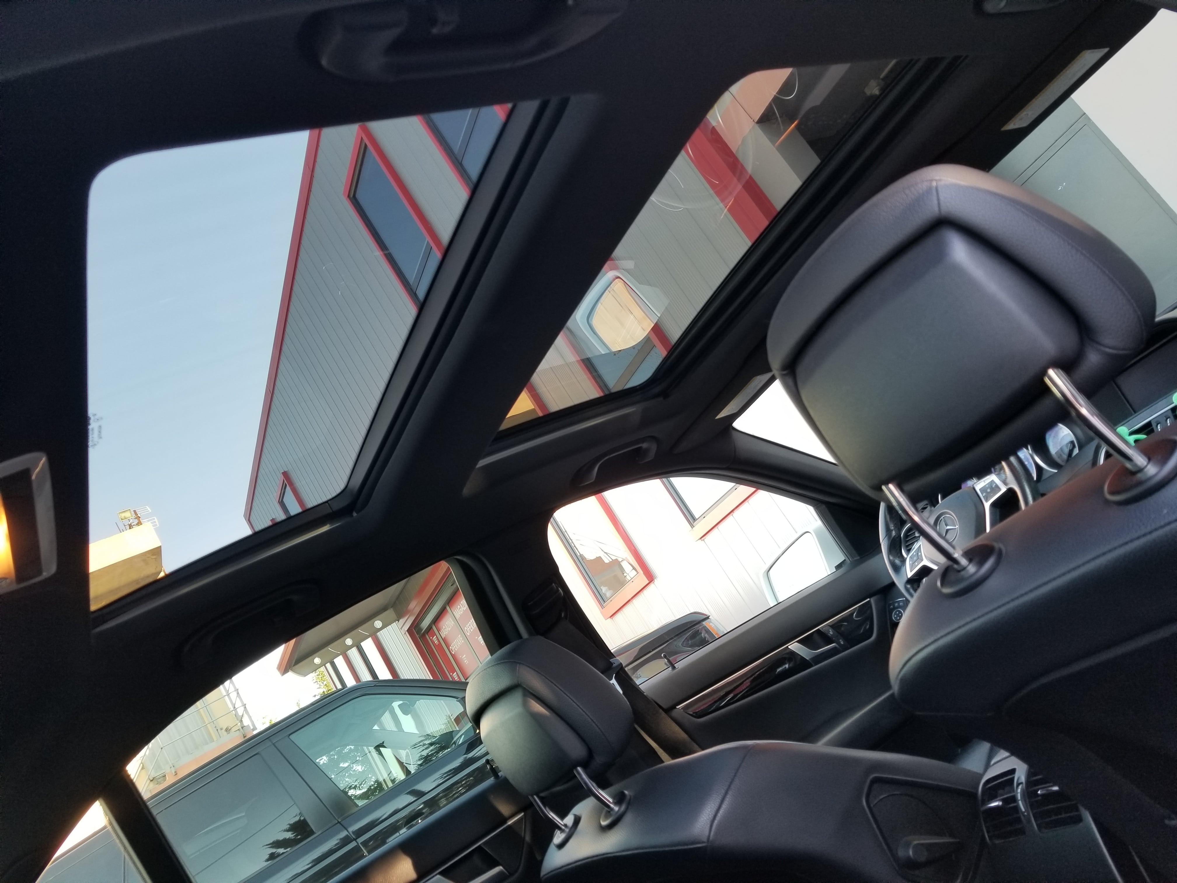 Shitet C300 viti 2012