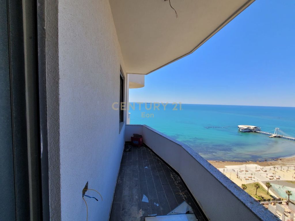 APARTAMENT 2+1+2 ME PAMJE DETI NE VOLLGA!