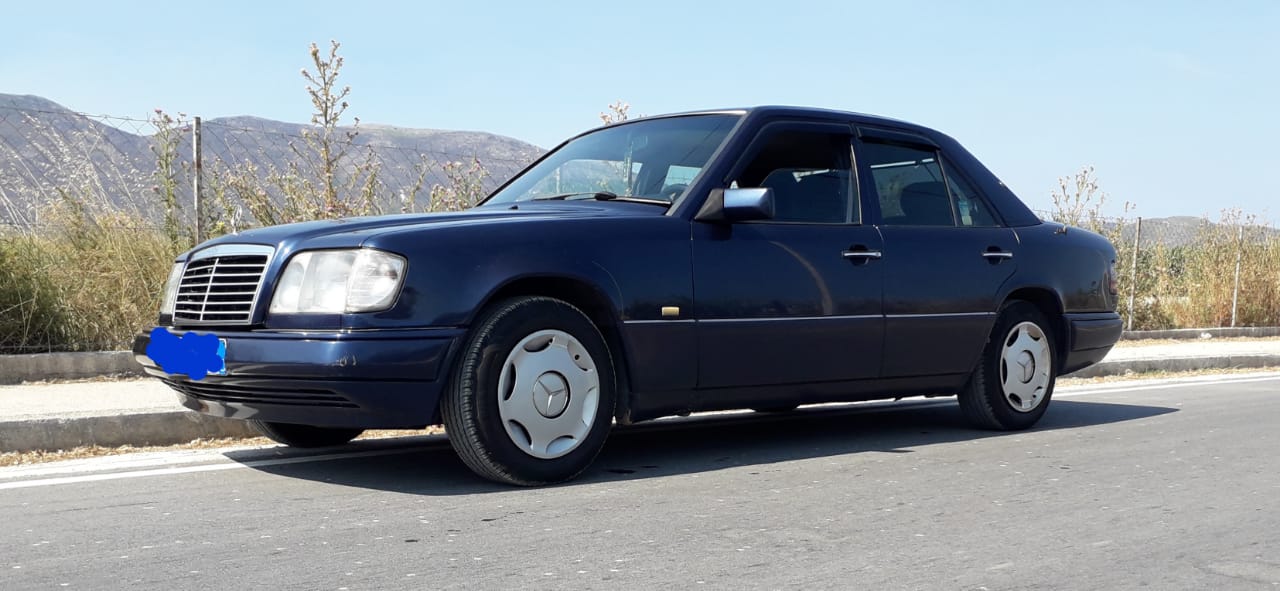 Shitet Mecedes Benz    E Class