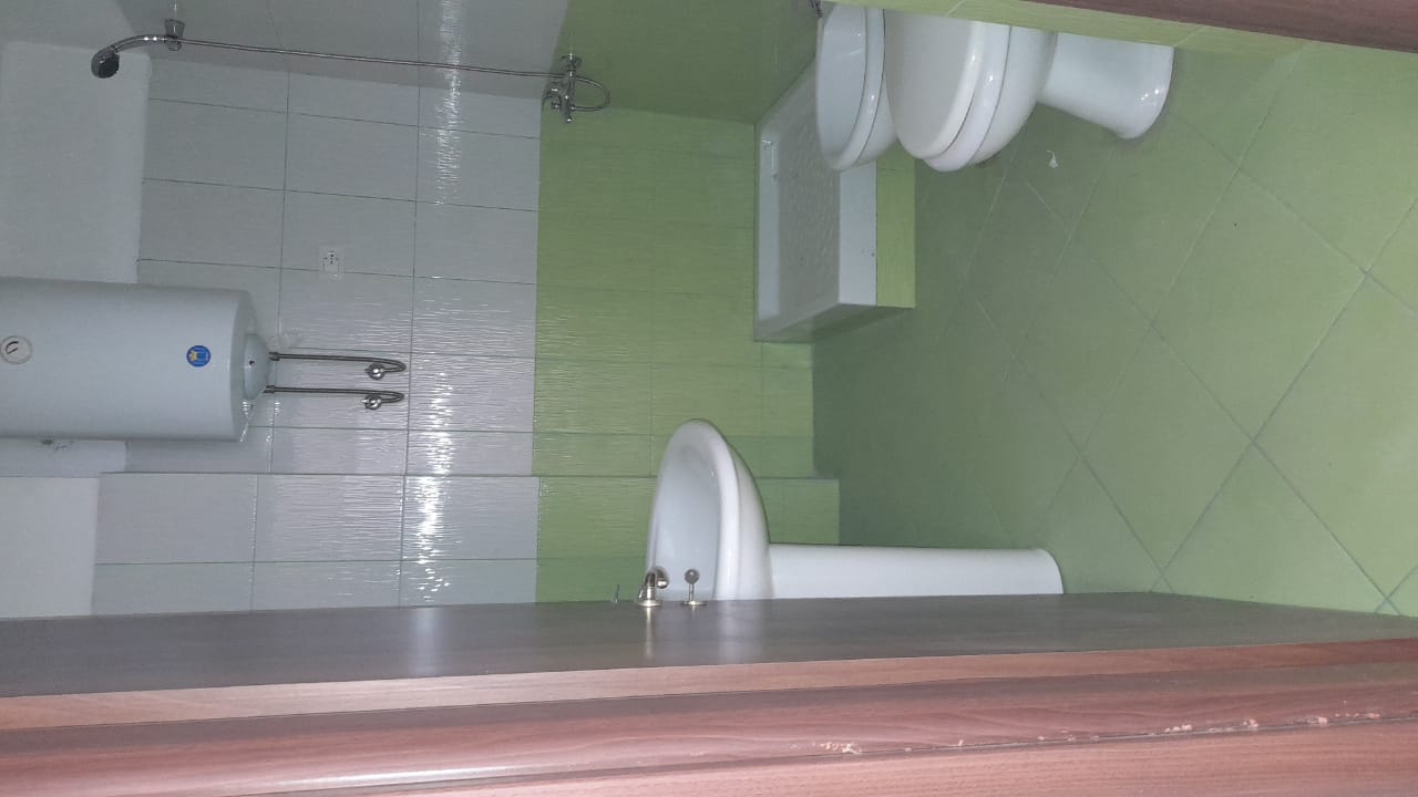 Okazion! Shitet apartament 850Eurom2