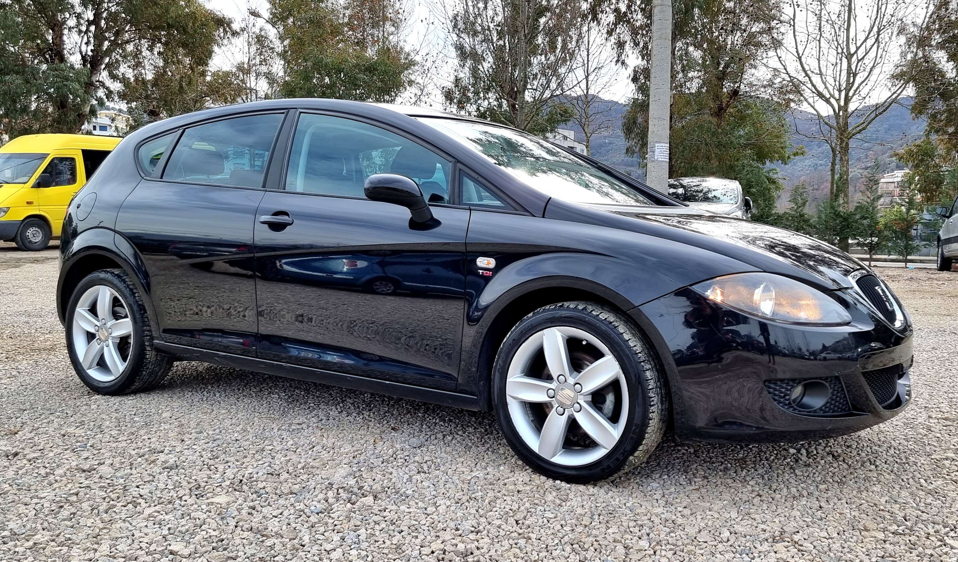 SEAT LEON KAMBIO AUTOMAT VITI 2008 MOTOR 20 