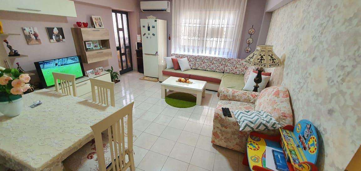 Shitet Apartament prane Spitalit American DR