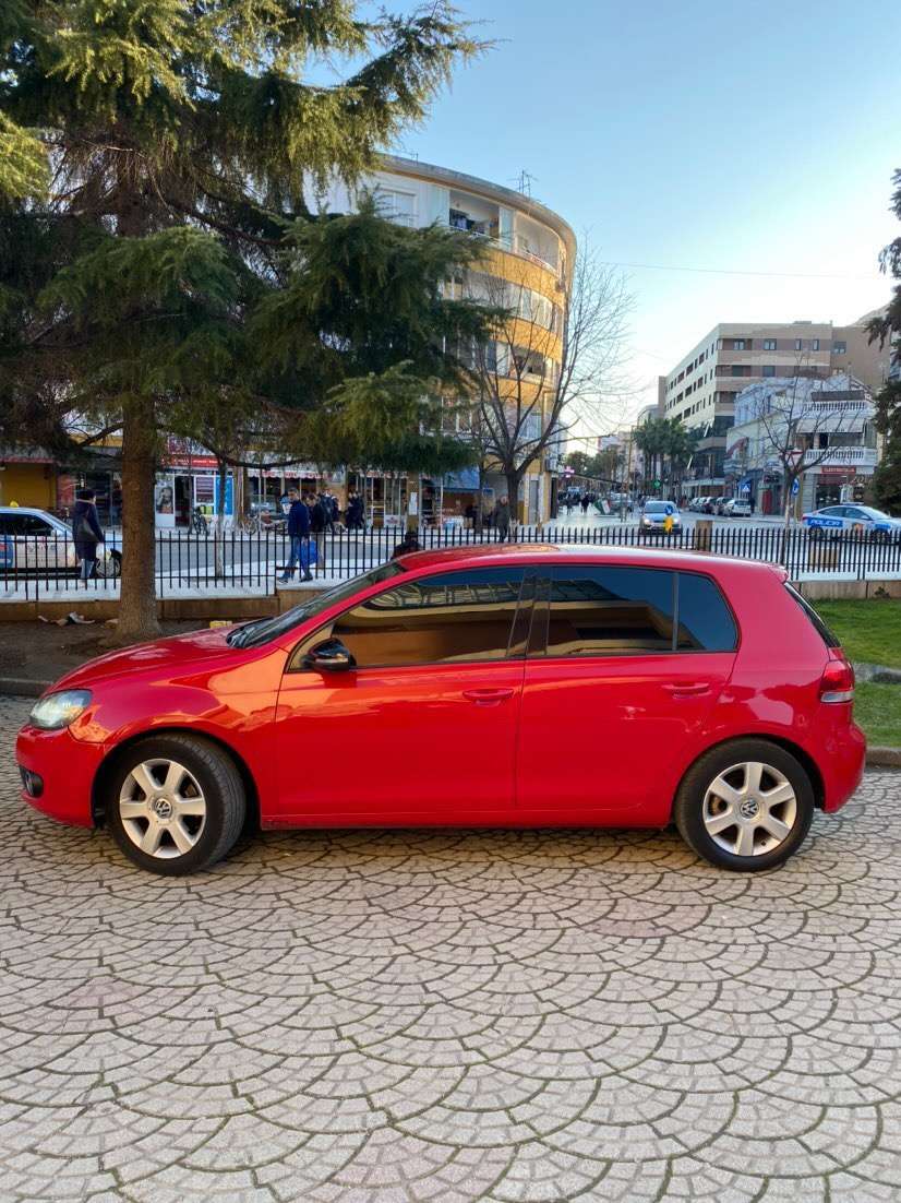 Okazion shitet Golf 6 2010 Benzin Gas