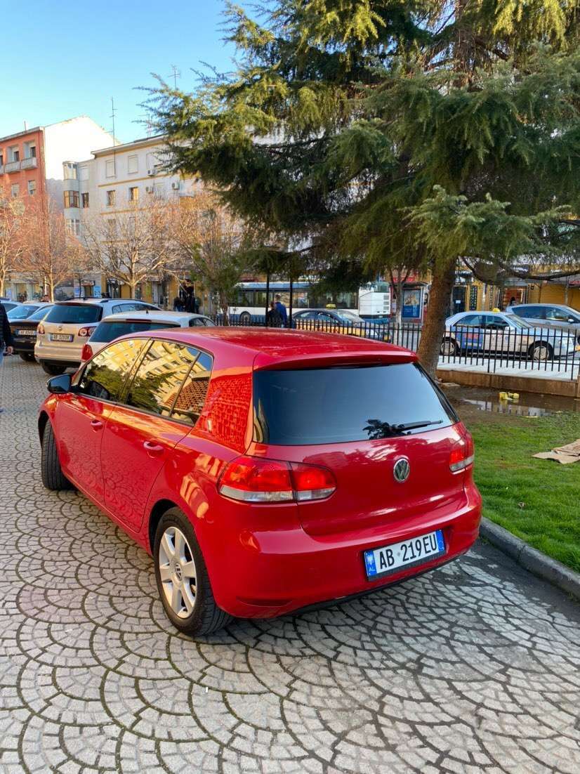 Okazion shitet Golf 6 2010 Benzin Gas