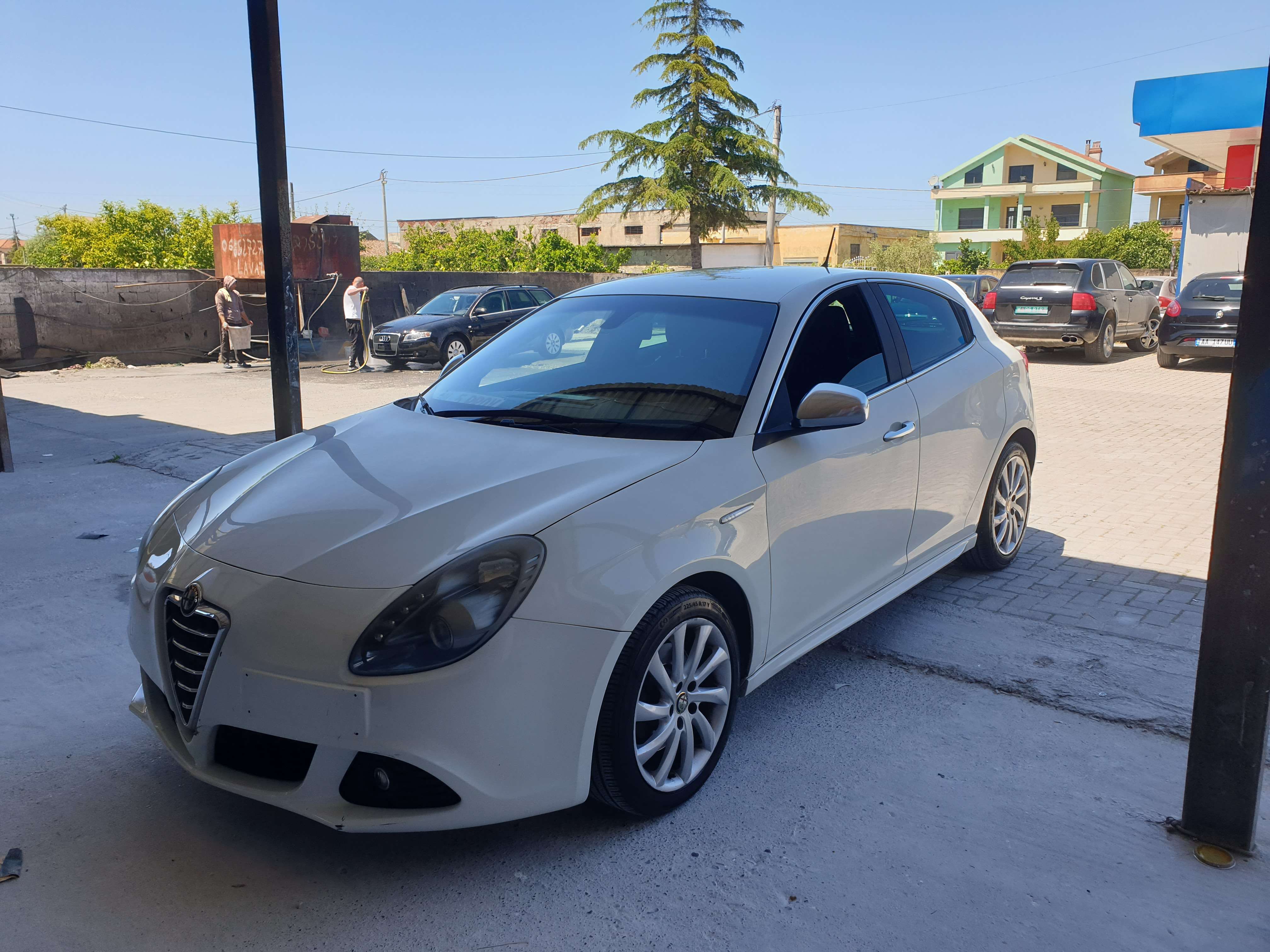 OKAZION Alfa Romeo Giulieta Automatike