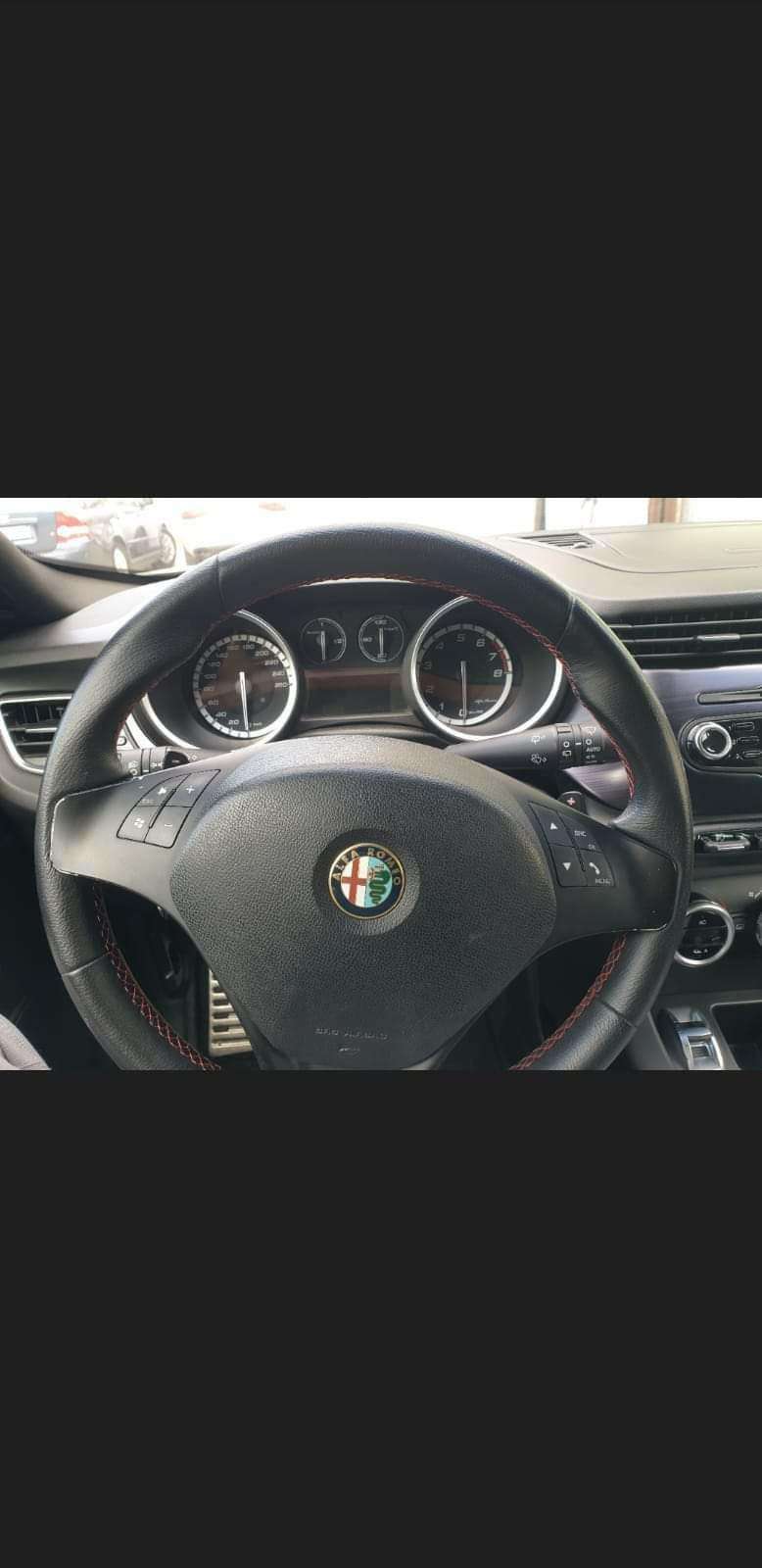 OKAZION Alfa Romeo Giulieta Automatike
