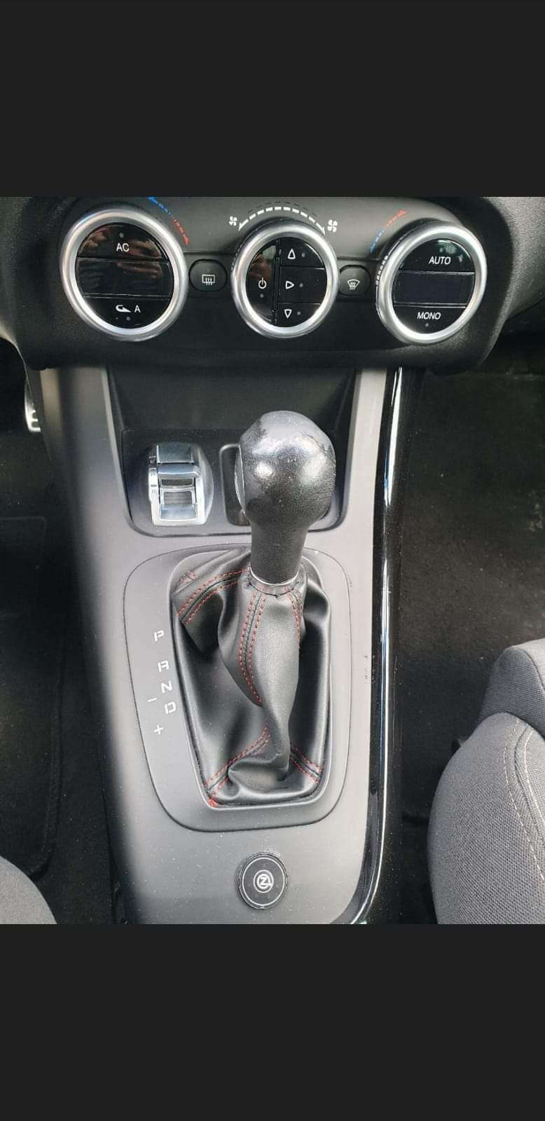 OKAZION Alfa Romeo Giulieta Automatike