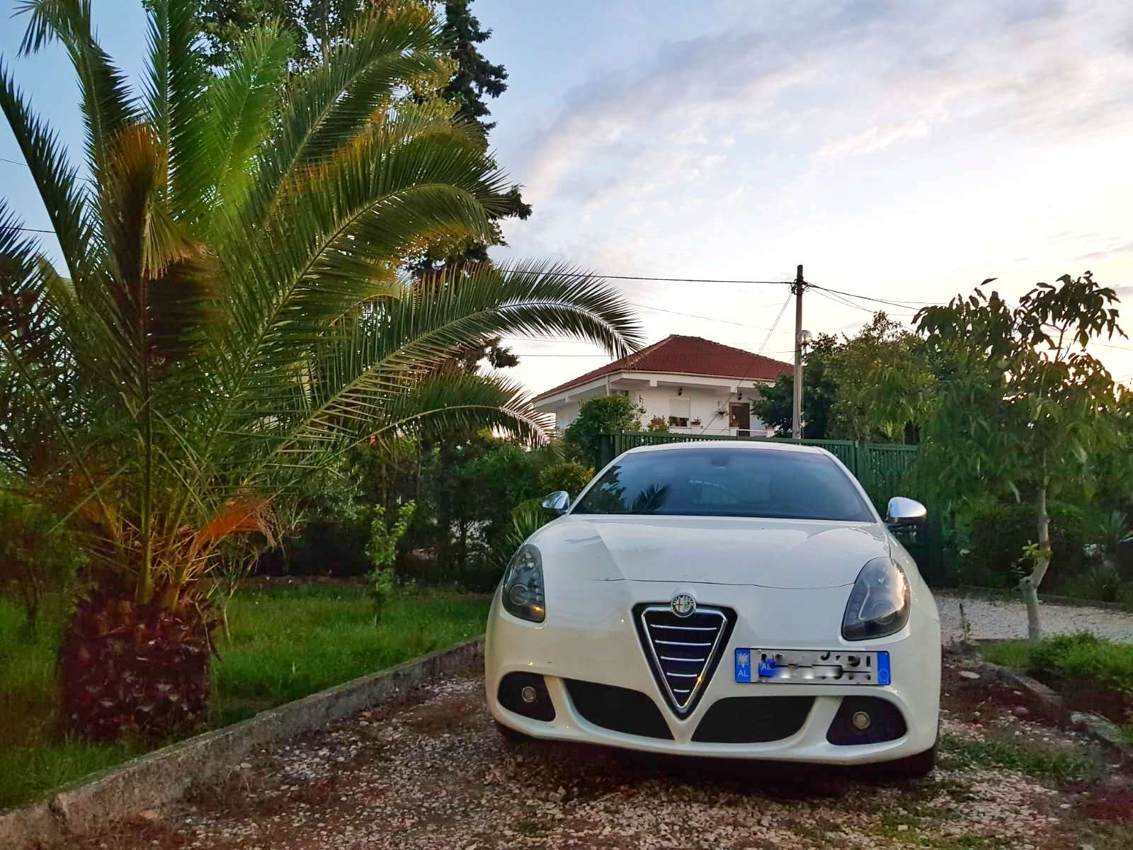 OKAZION Alfa Romeo Giulieta Automatike