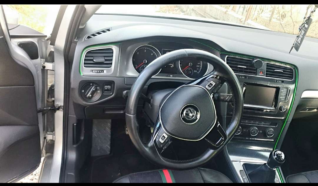 Shitet Golf 7 manual vuti 2014