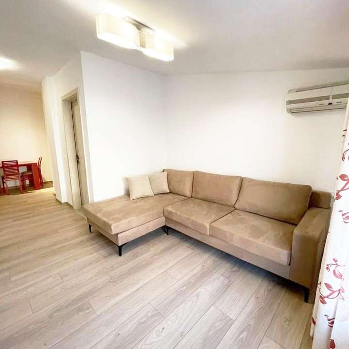 Jepet apartament 1+1 me qera