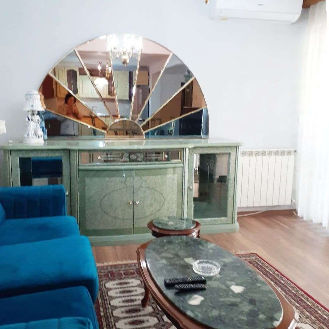 Jepet Apartamenti me qera 2+1