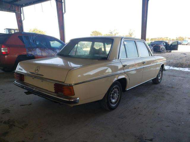 Okazion shitet MERCEDES BENZ 250 i vitit 1976