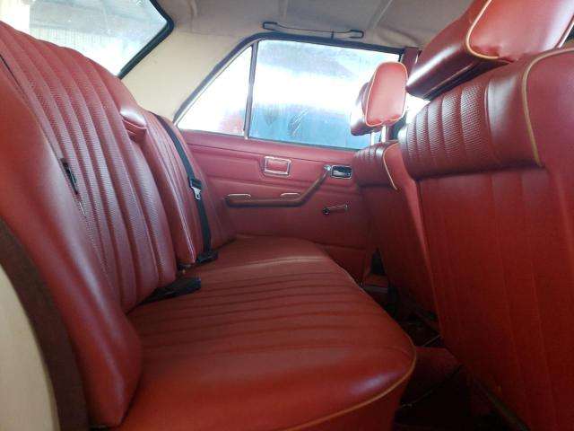 Okazion shitet MERCEDES BENZ 250 i vitit 1976