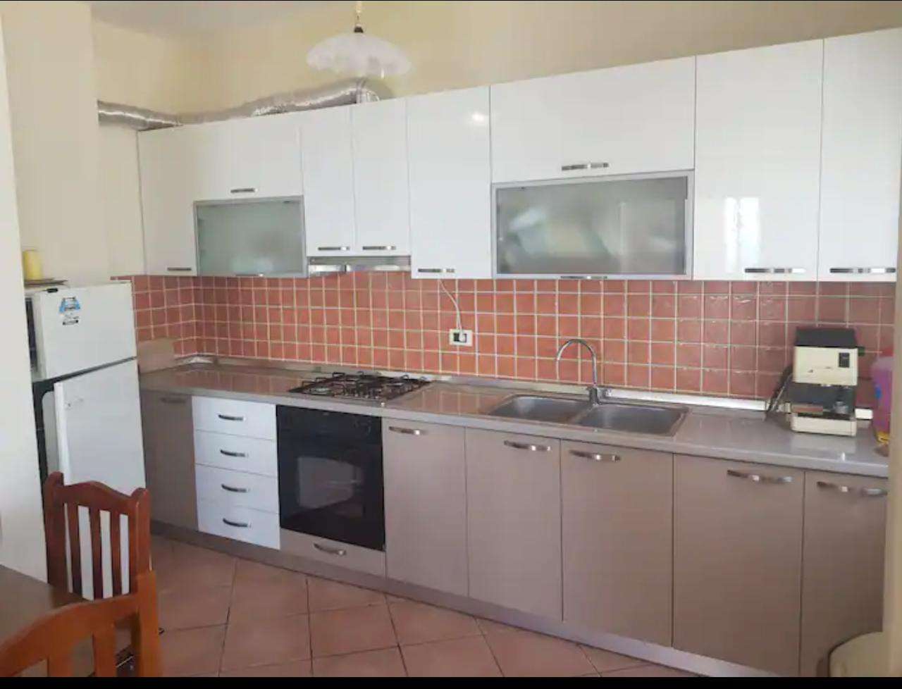 JEPET ME QIRA APARTAMENT 2+1 ME PAMJE DETI 