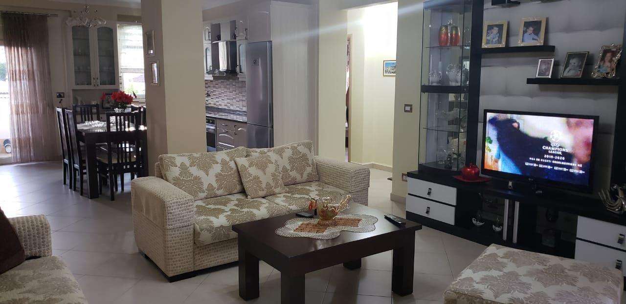 SHITET APARTAMENT 2+1 te SHKOLLA EFTALI KOCI