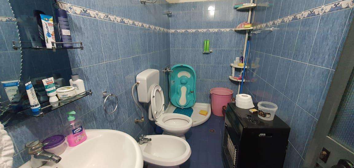 Okazion Shitet vile 2 kateshe prane Spitalit 