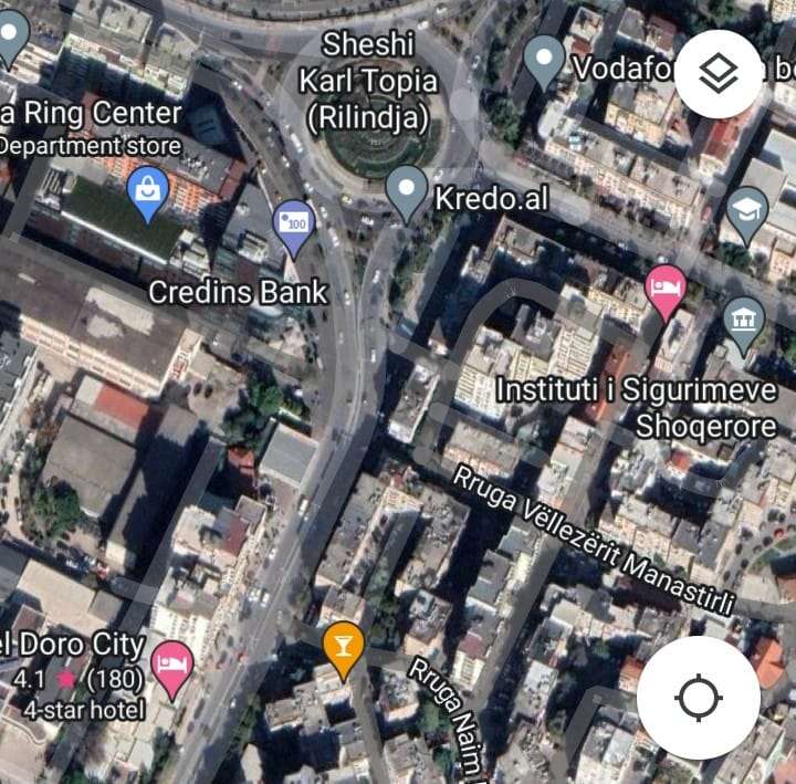 Shitet truall prane Zogut te Zi