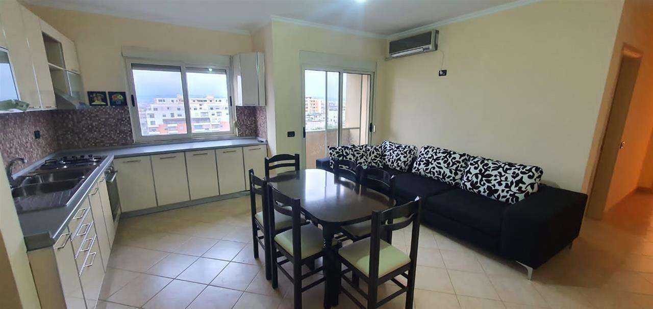 Shitet Apartament 2+1 tek Fusha e Reres DR