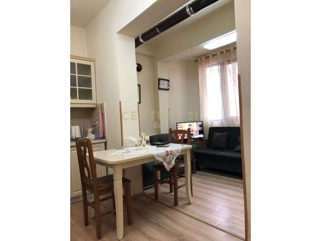 JEPET APARTAMENT 2+1 ME QIRA PRANE MUZEUMIT!