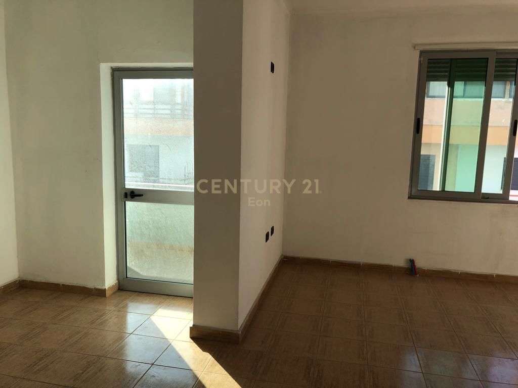SHITET APARTAMENT 1+1 NE PLAZH!