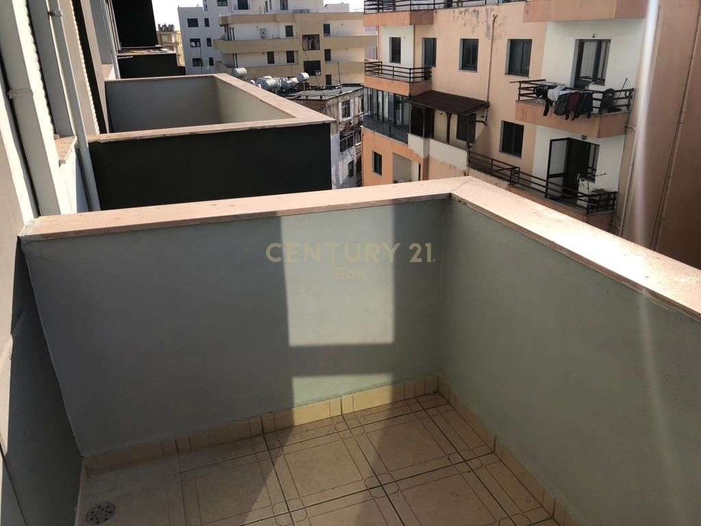 SHITET APARTAMENT 1+1 NE PLAZH!