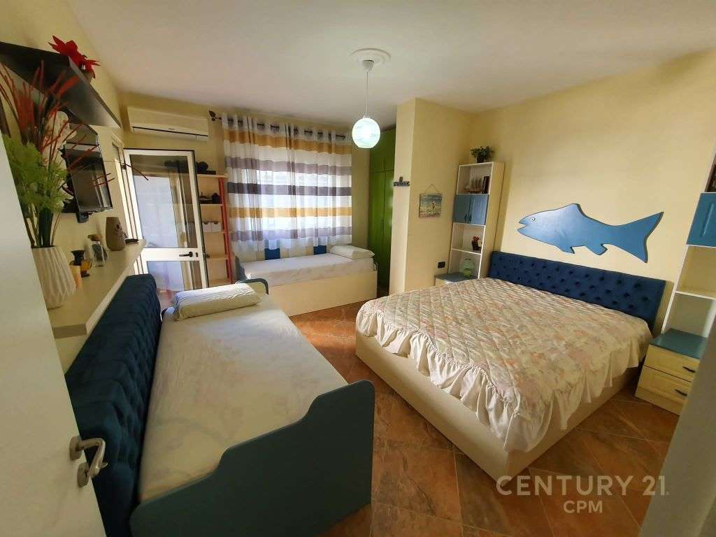 SHESIM APARTAMENT 1+1 TE MALI ROBIT