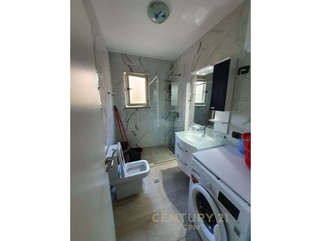 SHESIM APARTAMENT 1+1 TE MALI ROBIT