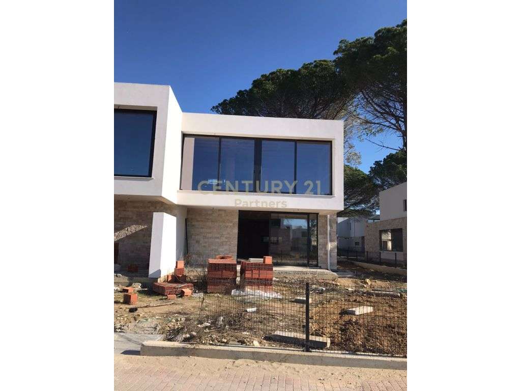 San Pietro Residence, shitet vile 2-she