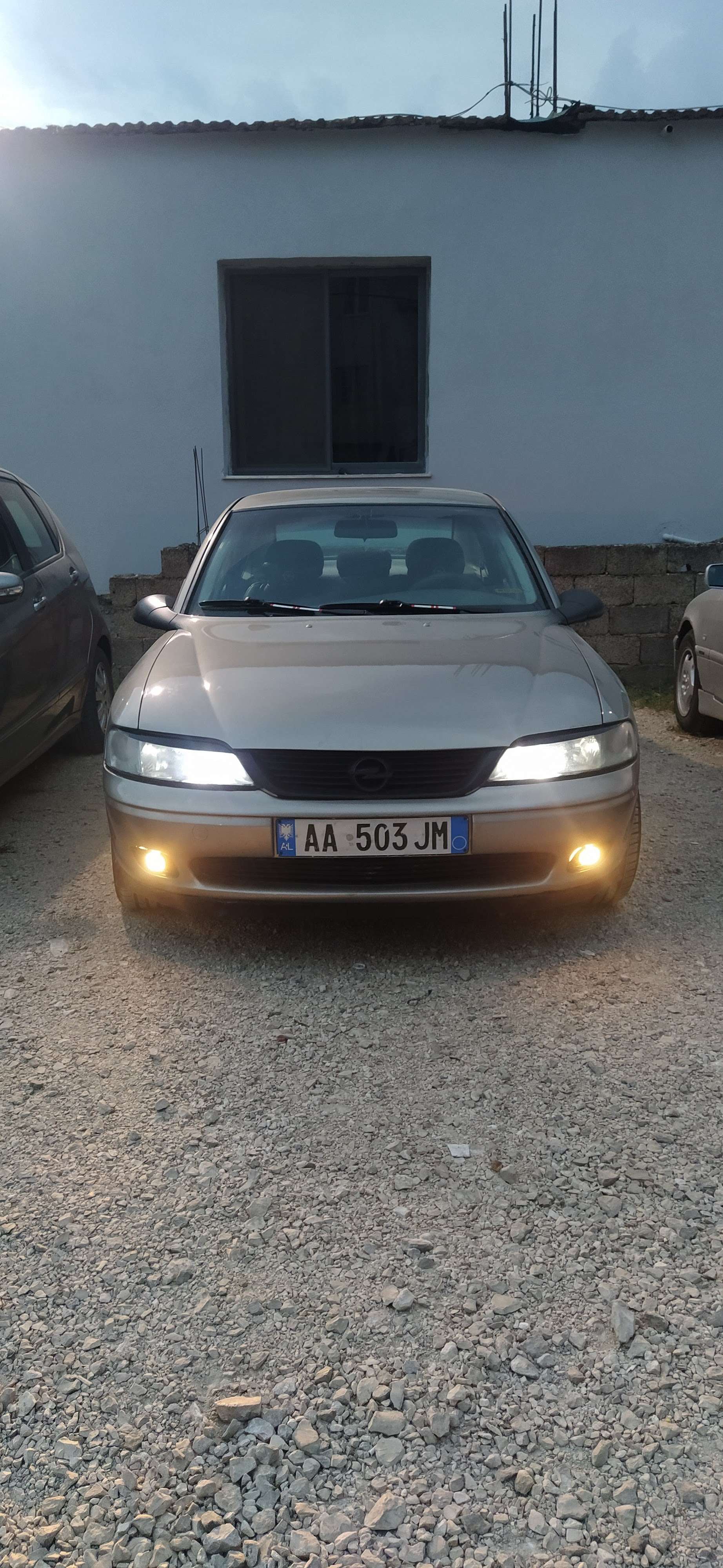 Opel Vectra B 16