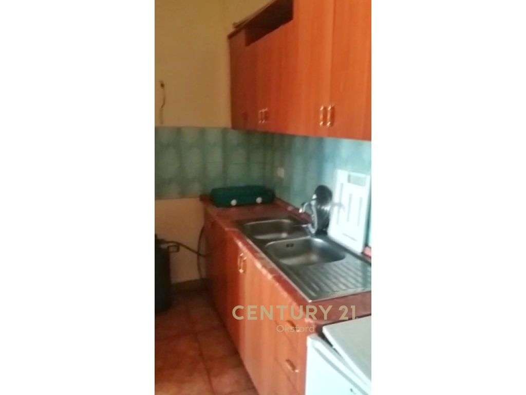 SHITET APARTAMENT 1+1 PRANE PISTES ILIRIA !