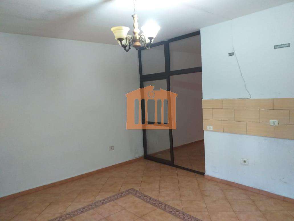 JEPET ME QIRA APARTAMENT 2+1 TE BASHKIA! JEPET ME QIRA APARTAMENT 2+1 TE BASHKIA!
