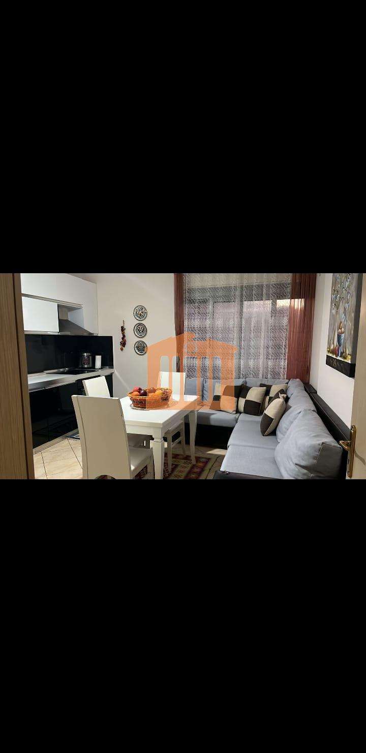 SHITET APARTAMENT 3+1 TE SPITALI DURRES!