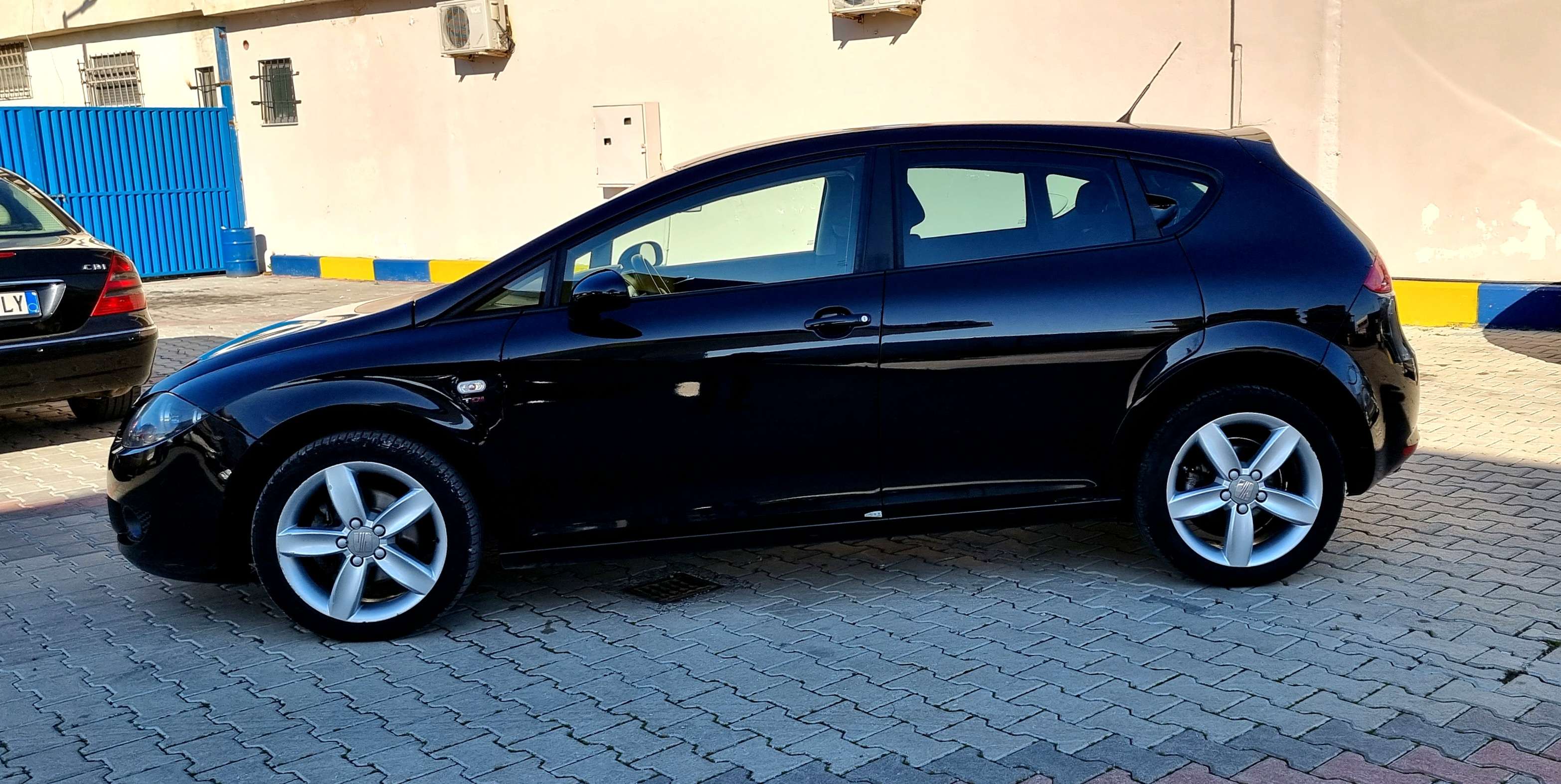 OKAZION BENZ B200 KAMBIO AUTOMAT NAVIGATORE 