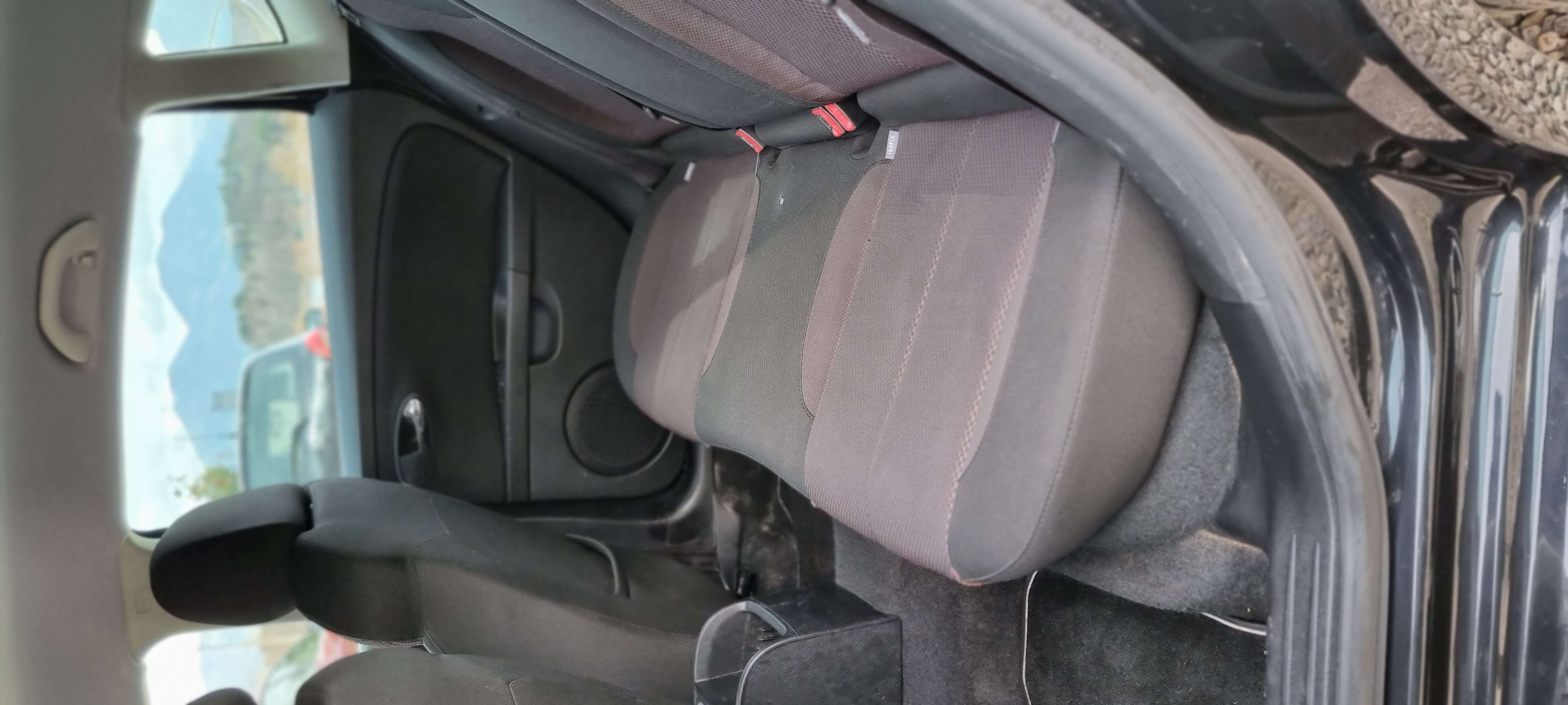 OKAZION BENZ B200 KAMBIO AUTOMAT NAVIGATORE 