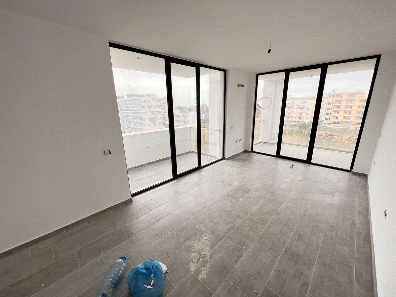 OKAZION SHITET APARTAMENT 1+1 NE SHENGJIN