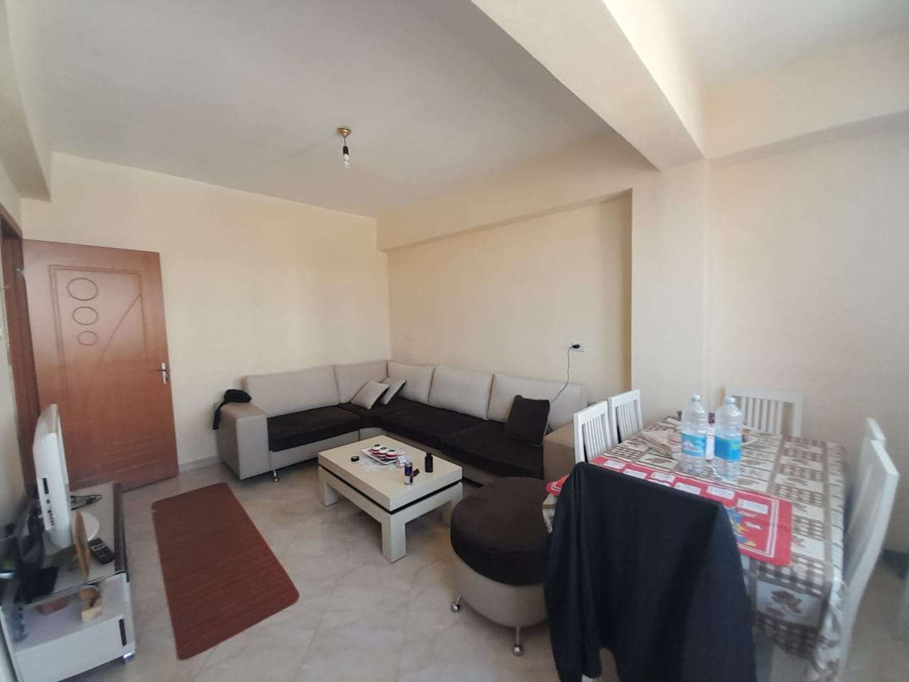 SHITET APARTAMENT 1+1 QENDER