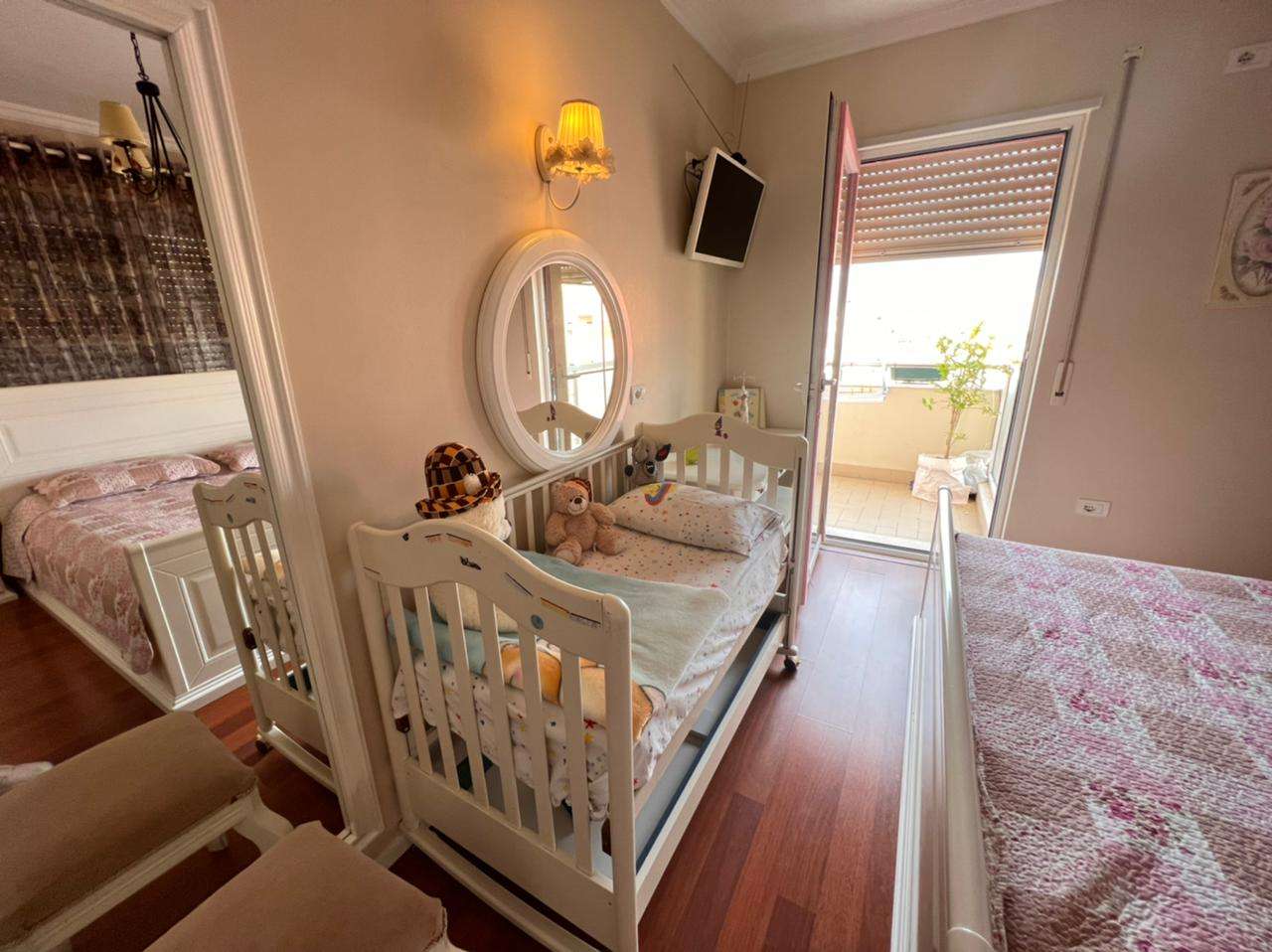 JEPET ME QIRA APARTAMENT 2+1+2 ISH RAJONI