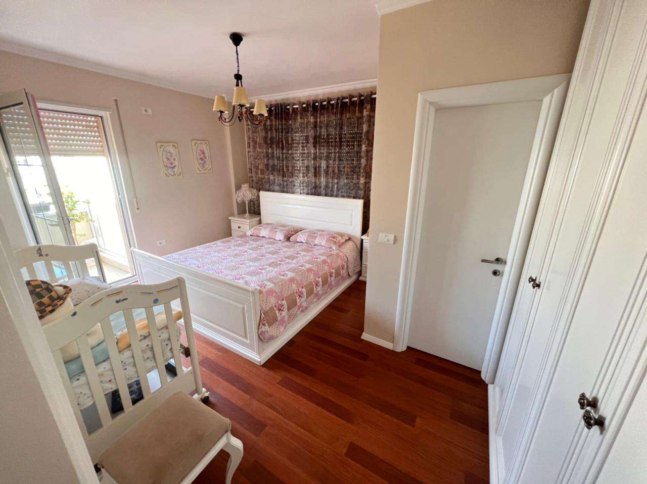 JEPET ME QIRA APARTAMENT 2+1+2 ISH RAJONI